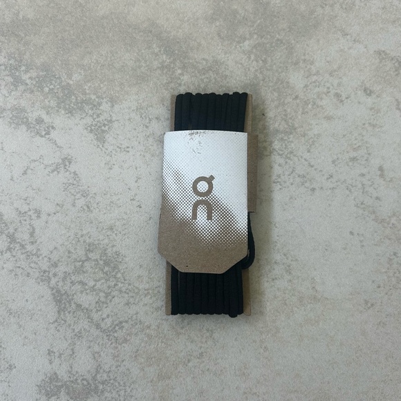 On Running Black Shoe Laces - Picture 1 of 1